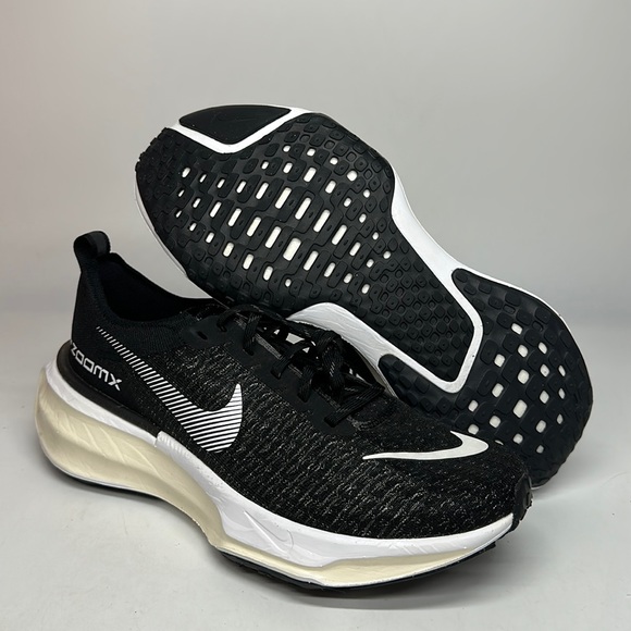 Nike Men’s ZoomX Invincible Run Flyknit 3 Black/White DR2615-001 NWOB - Picture 1 of 5